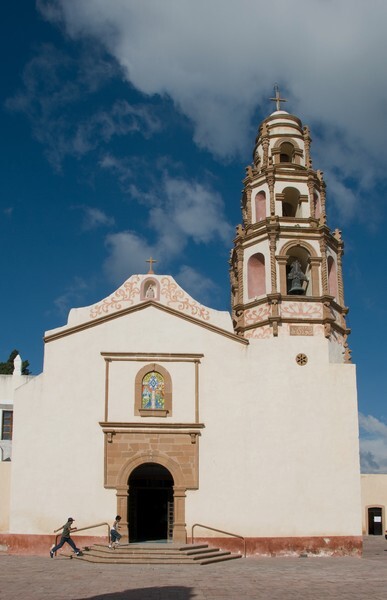 La Purísima Concepción, façade & bell-tower - El Cardonal, Hidalgo