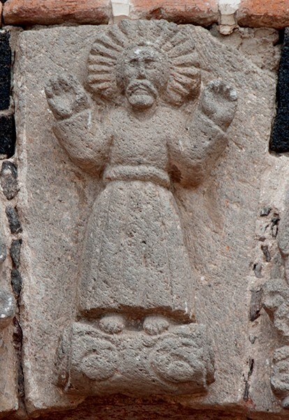 La Ascención, façade, main portal, archivolt keystone, Ascension - Tezoyuca, México