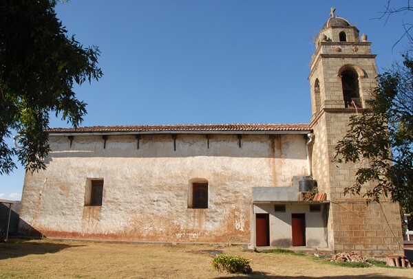Nuestro Señor de la Misericordia, exterior nave & bell-tower - San Pedro Cucuchucho, Michoacán