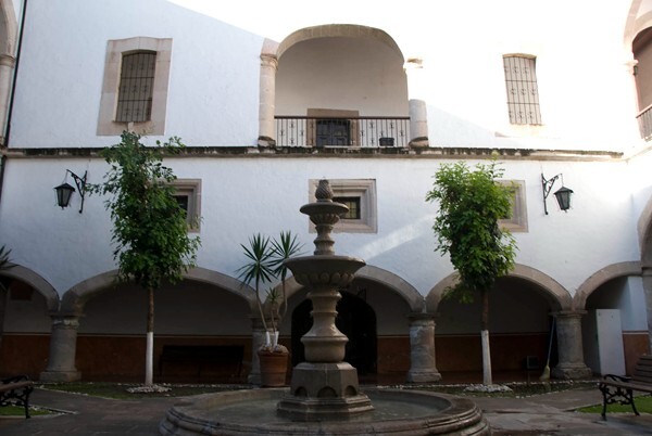 Palacio Gobierno, patio - Durango, Durango