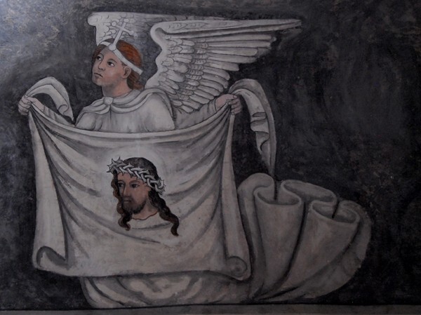 San Agustín, sacristy vault mural, Passion Angel with Veronica - San Agustín