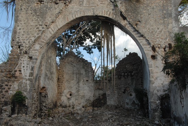 San Bartolomé, chancel arch & apse (capilla abierta) - Tahcambo, Yucatán