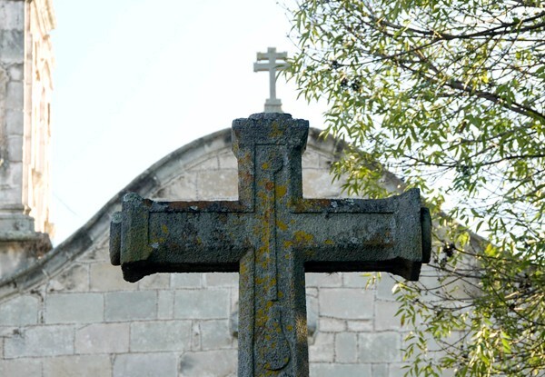 San Pedro Apóstol, atrial cross, back crossing - San Pedro Bocaneo, Michoacán
