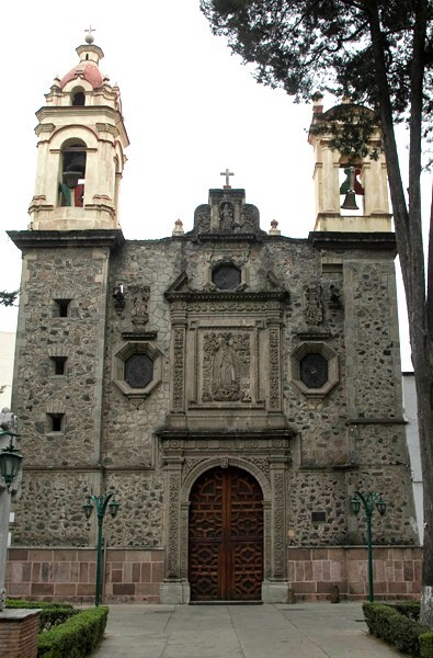 Façade & bell-towers - San Juan Evangelista y La Guadalupe