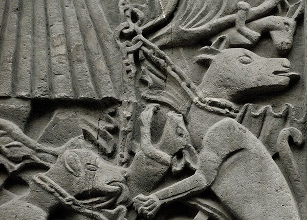 Left pilaster detail - Casa del que mató el aminal (main portal)