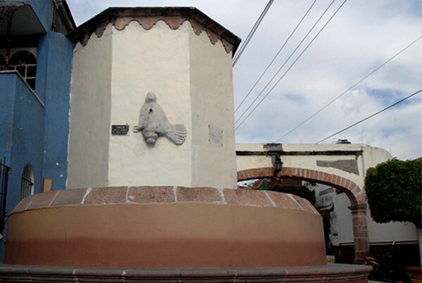 Aqueduct & cistern - Purándiro, Michoacán