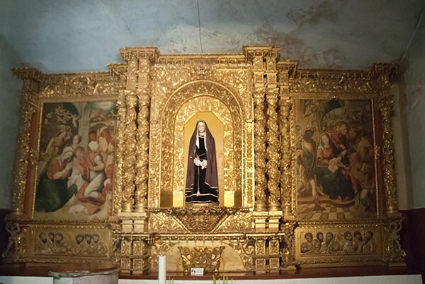 San Agustín, nave La Soledad chapel & altarpiece - Acolman, México