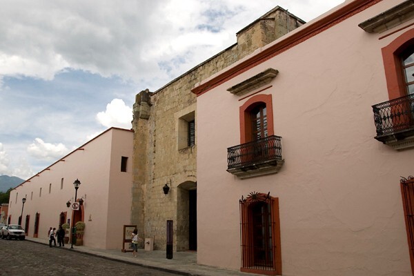Oaxaca, Oaxaca, Santa Catalina de Sena, façade - Santa Catalina de Sena