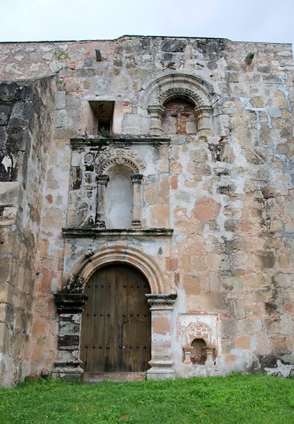 Santiago Apóstol, S portal - Nejapilla, Oaxaca