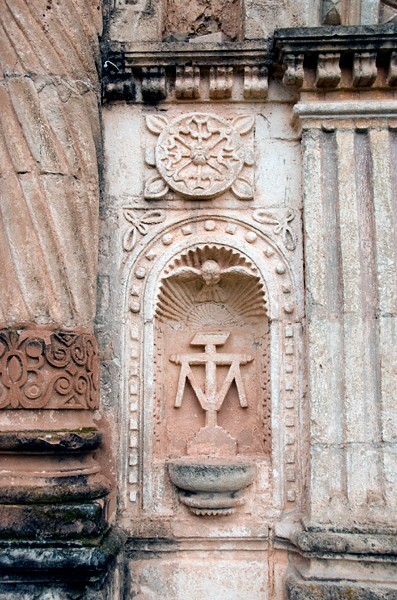 Santiago Apóstol, façade portal, left niche - Nejapilla, Oaxaca