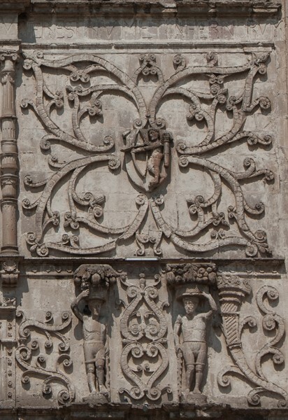 Façade strapwork with Chichimec archer & Canephori (right) - San Pablo, façade, portería & convento