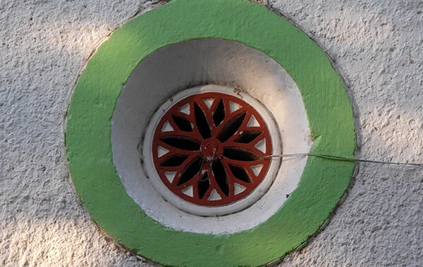 La Santa Cruz, façade, choir loft oculus - Juchitlán, Hidalgo
