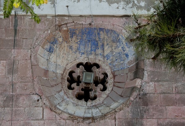 San Miguel Arcángel, façade, rose window - Tornacuxtla, Hidalgo