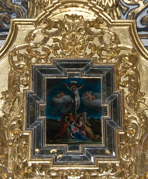 E transept, return Nuestro Señor de la Paciencia altar, glass inlay - East Transept