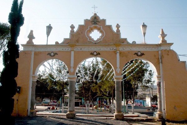 Santiago, West atrial gate - Santiago Cuaula, Tlaxcala