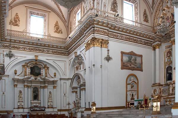 S transept altar - El Carmen