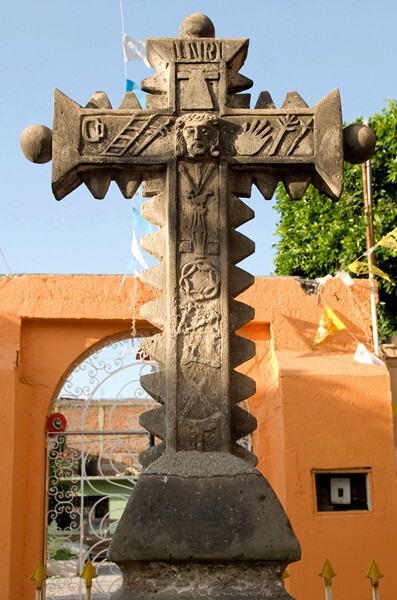 San Juan de la Presa, atrial cross, front - Salamanca, Guanajuato