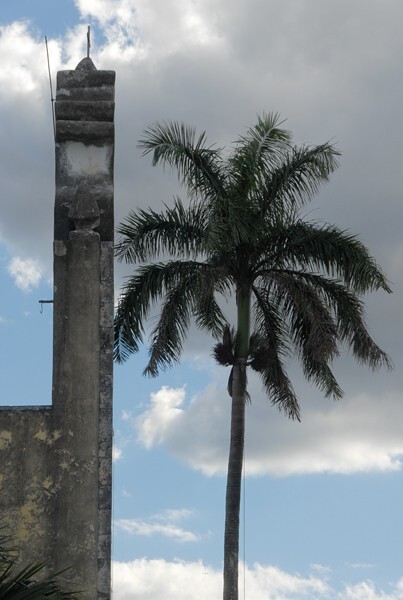 San Antonio de Padua, façade, side view - Hopelchén, Campeche