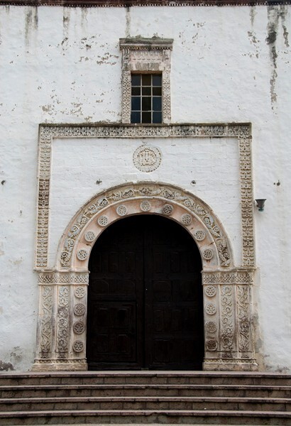 Façade alfiz & portal - San Francisco