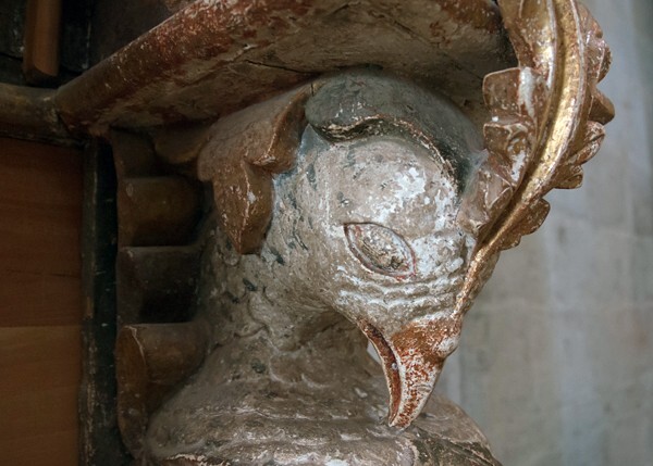 Base atlante as heron (garza), detail - nave San José altar