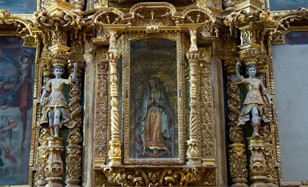 Santo Domingo, nave Nuestra Señora de los Dolores altar - Yanhuitlán, Oaxaca