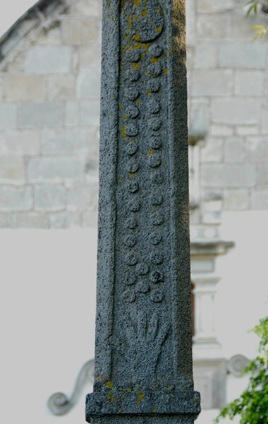 San Pedro, atrial cross, shaft detail, 30 pieces of silver - San Pedro Bocaneo, Michoacán