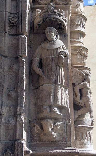 Façade portal, right jamb sculpture - San Agustín, façade