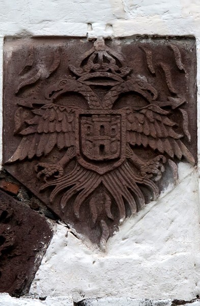 Santa María, atrial gate relief, bicephalous Hapsburg eagle - Santa María Atlihuetzía, Tlaxcala
