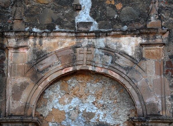 Lateral portal (walled-up) - San Juan de Dios