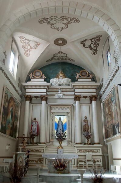 Magdalena Contreras, D.F., La Purísima Concepción, high altar - Magdalena Contreras, D.F.