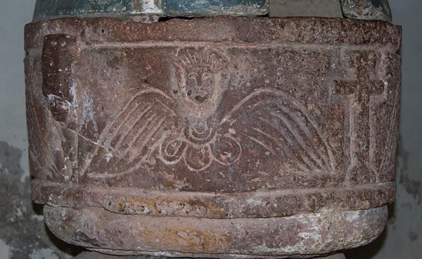 Santiago Mezquititlán, Santiago, baptismal font - Guanajuato