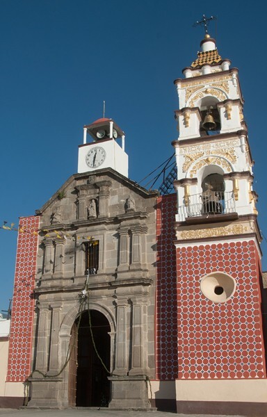 San Francisco, façade & bell-tower - Tetlanohcan, Tlaxcala