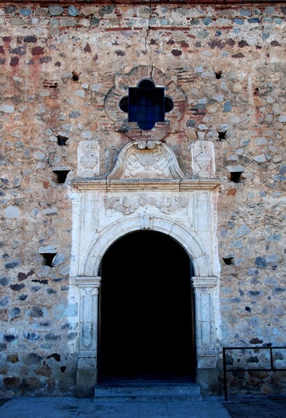 Nuestra Señora de Balvanera, façade main - La Aduana, Sonora