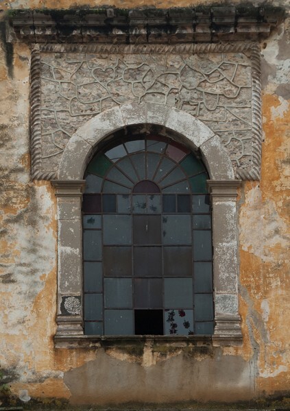 Santiago Apóstol, façade, choir loft window & alfiz - Ocuituco, Morelos