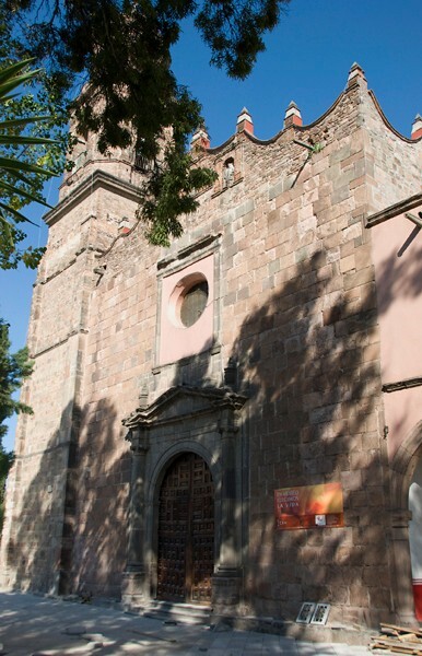 Façade - Corpus Cristi