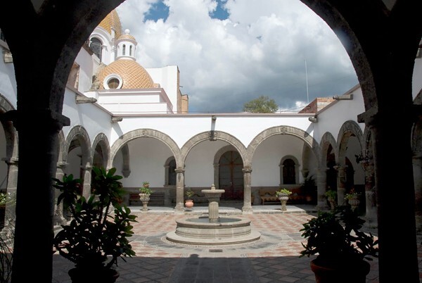 Cloister - La Magdalena