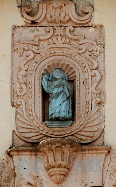 San Mateo, façade, gable relief & sculpture of St. Matthew - Ahuiran, Michoacán