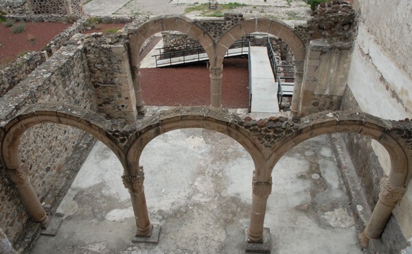 Portería - San Andrés, façade, capilla abierta, portería, posas, atrial cross & nave