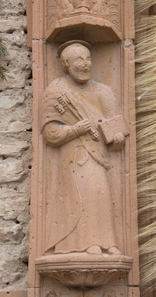 Santiago, façade portal, left outer pilaster sculpture, St. Peter - Atotonilco Tula, Hidalgo