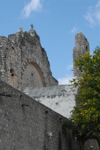 Santiago, apse - Chicxulub Pueblo, Yucatán