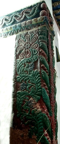 Santiago, chancel arch pillar - Santiago Mezquititlán, Guanajuato