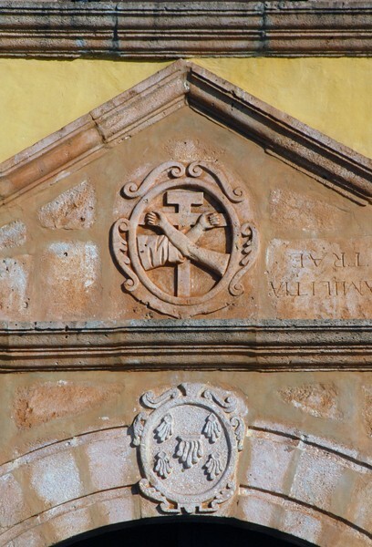 San Francisco, façade portal pediment & archivolt - Oxkutcab, Yucatán