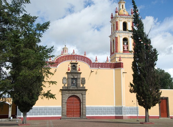 Santiago Mixquitla, façade & bell-tower - Santiago Mixquitla