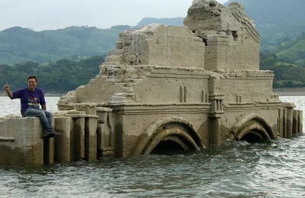 Señor Santiago, Niccolò aloft façade - Quechula (submerged), Chiapas