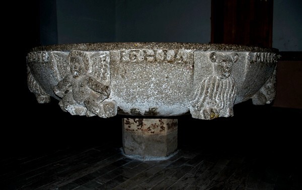 San José, baptismal font - Ciudad Hidalgo (once Taximaroa), Michoacán
