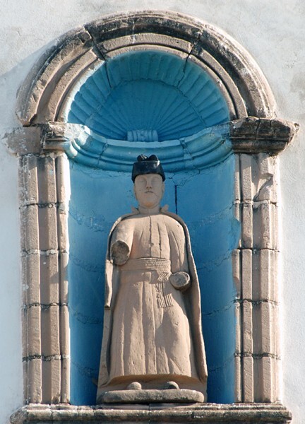 San Ignacio, façade, top story sculpture niche, St. Ignatius - Onavas, Sonora