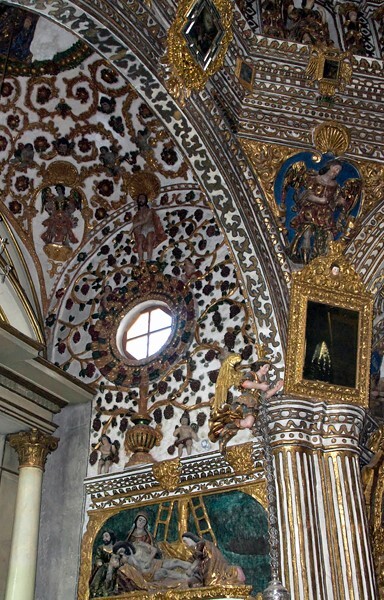 Sanctuary vault strapwork & Deposition (bottom) - Sanctuary (Presbytery/Chancel)