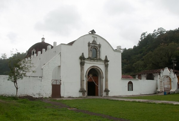 La Natividad de Nuestra Señora, façade - Zapotitlán de Méndez, Puebla