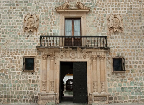 Convento portal - La Soledad
