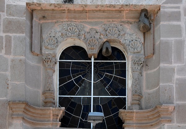 San Pedro Apóstol, façade, choir loft window - Zipiajo, Michoacán